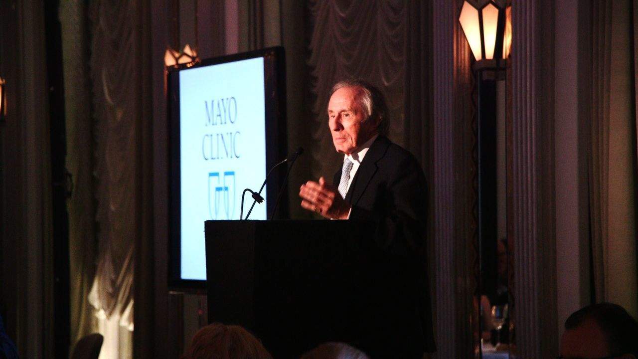 The Spear’s/Mayo Clinic Dinner at Claridges The Spear’s/Mayo Clinic Dinner at Claridges