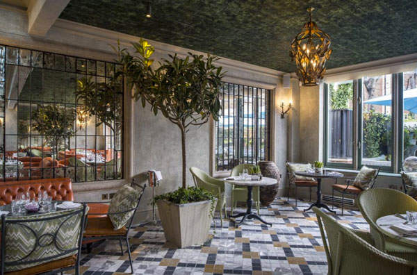 The Ivy City Garden: An increasingly chain-like crowd-pleaser with special  pedigree, London Evening Standard