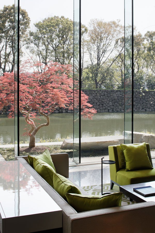 The Palace Hotel Tokyo offers royal service - and royal vistas