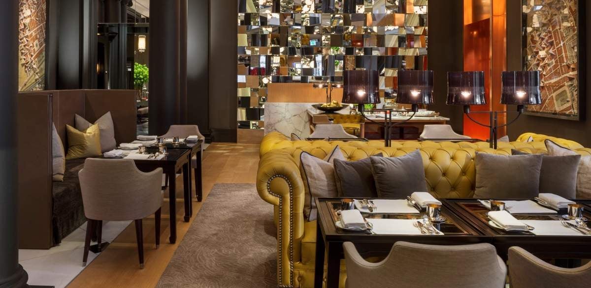 Review: The Mirror Room at Rosewood London Review: The Mirror Room at Rosewood London