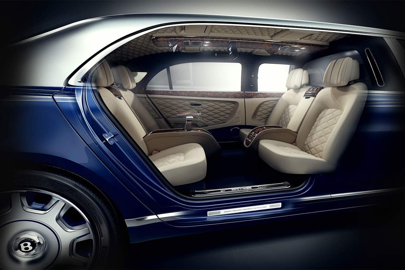 Mulliner’s Bentley Mulsanne Grand Limo is inspired by a private jet