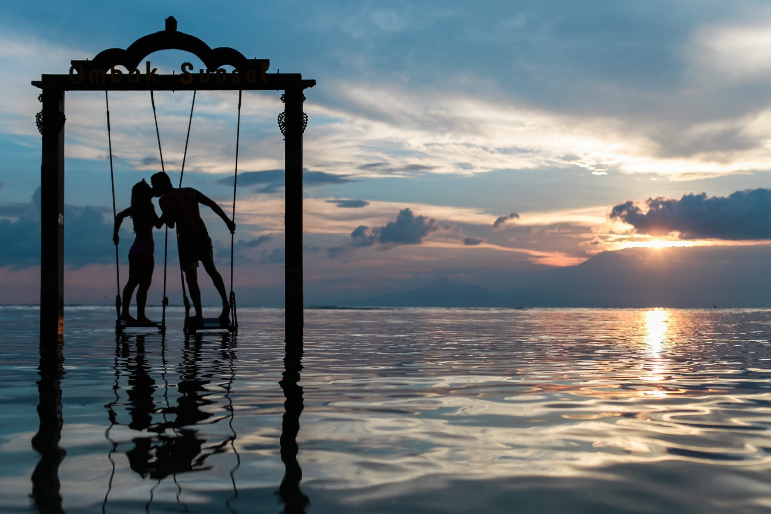 World's most expensive dating site launches private jet vacations for super rich singletons World's most expensive dating site launches private jet vacations for super rich singletons