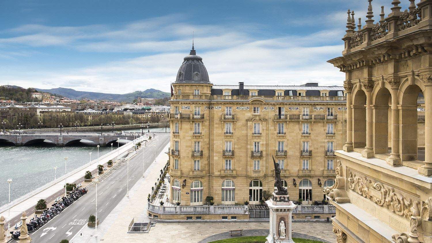 Review: Hélène Darroze at the Hotel Maria Cristina, San Sebastián