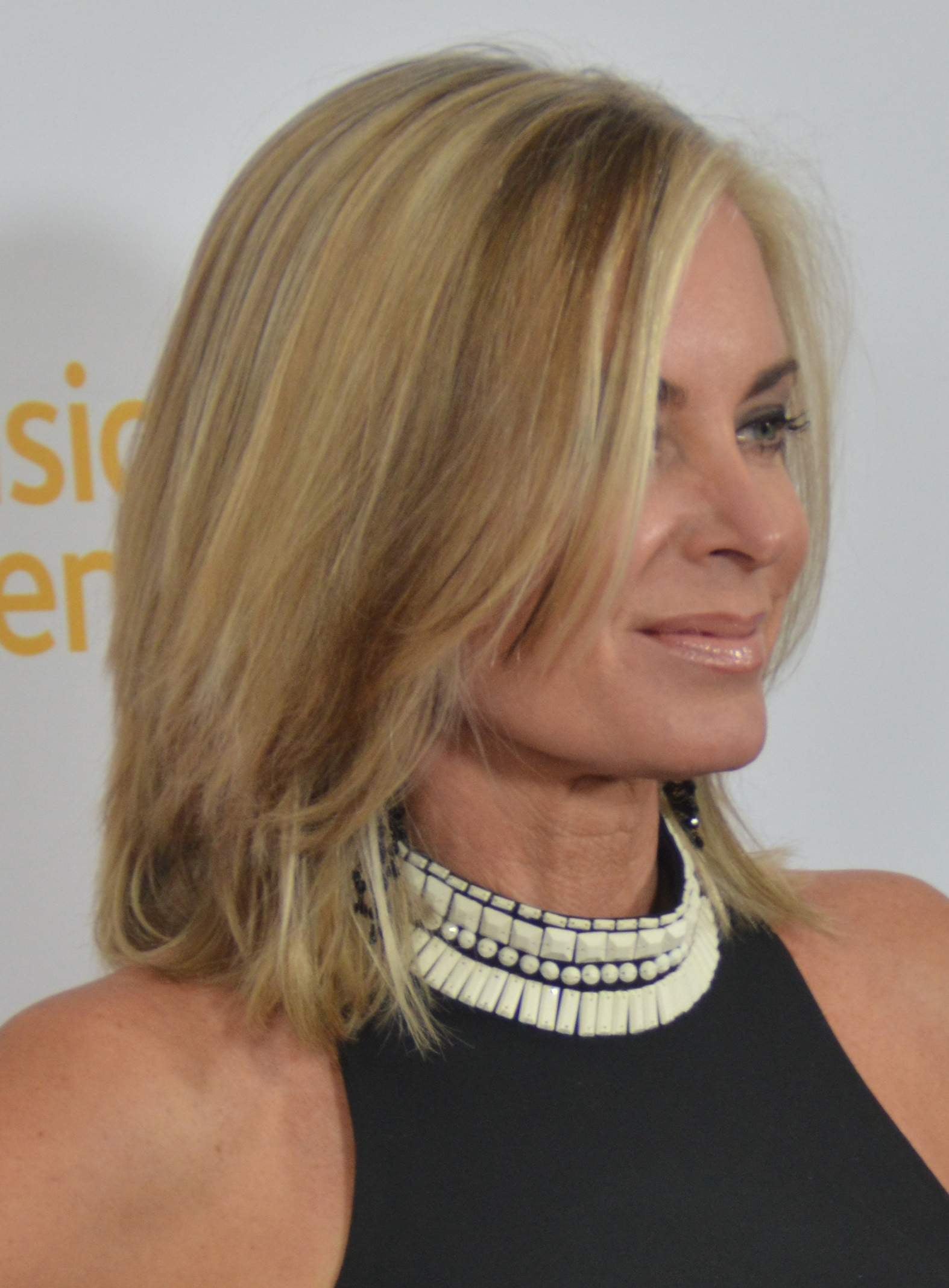 Eileen Davidson net worth Eileen Davidson net worth