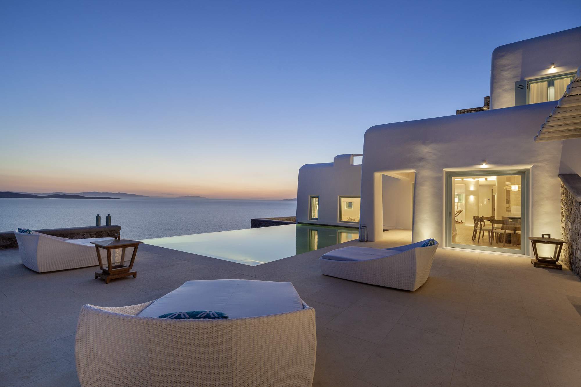 VILLABEAT - five star villas in the most inspiring parts of Greece