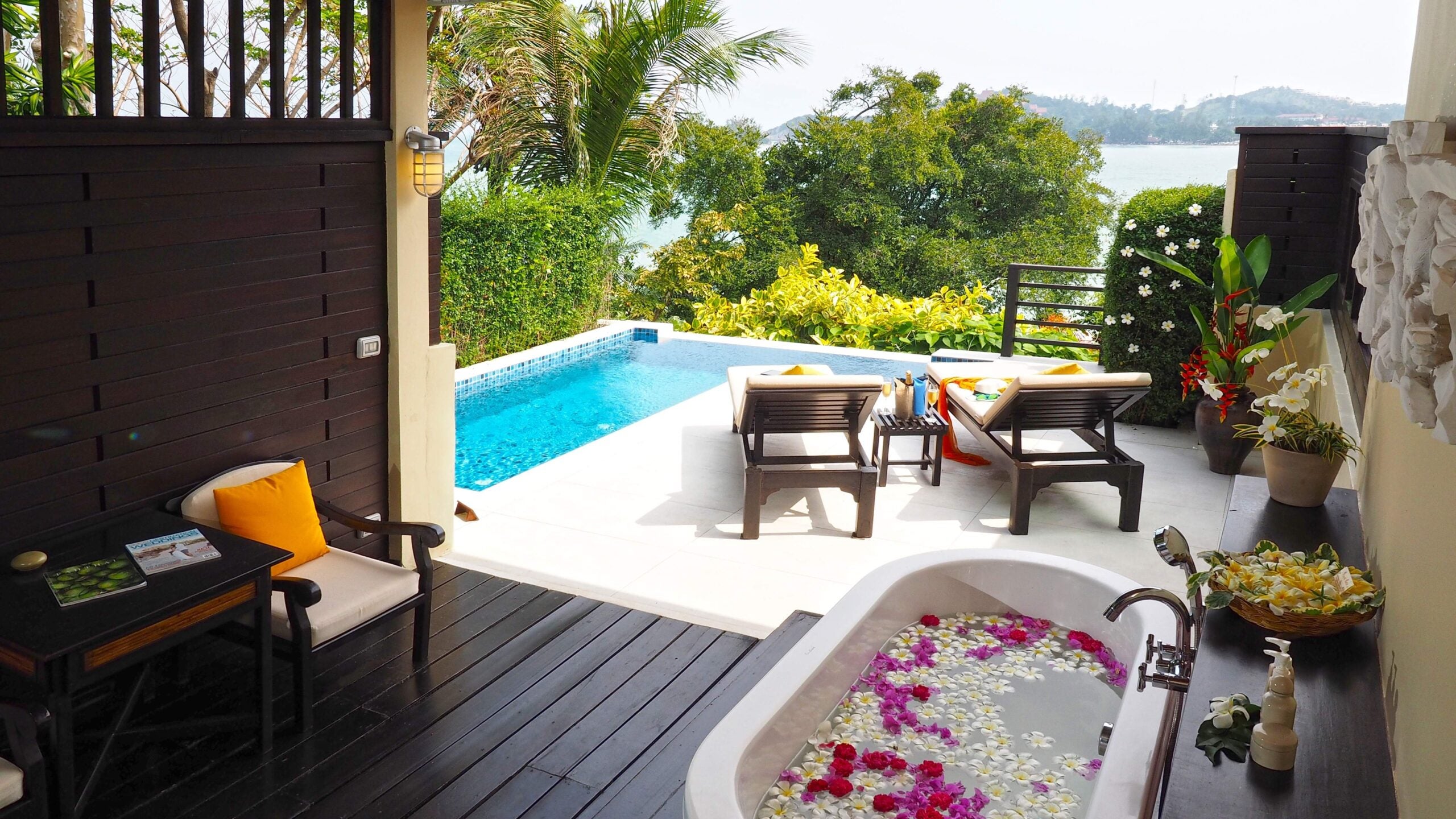 The Tongsai Bay, Koh Samui, Thailand, creates five new pool cottages