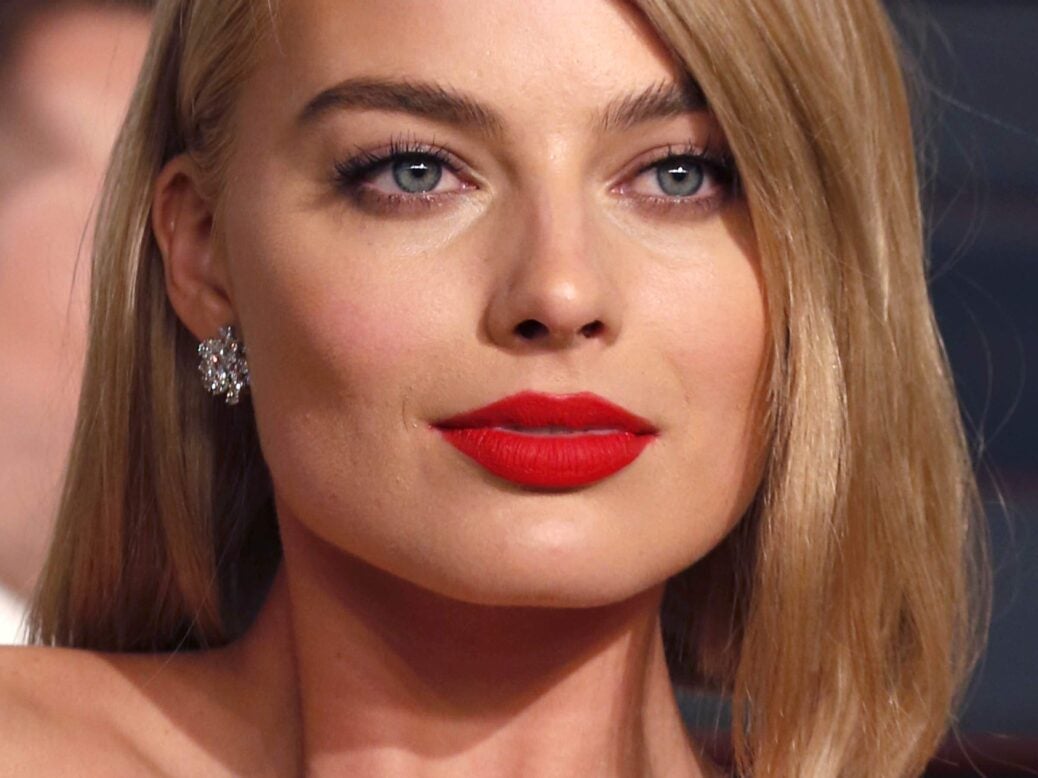 Margot Robbie Net Worth Spear S