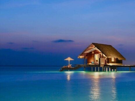 There's just nowhere like the Maldives — Elizabeth Hurley