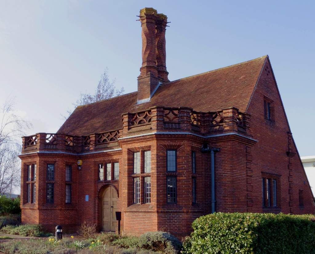 How Tudor brickwork inspired a Lutyens masterpiece How Tudor brickwork inspired a Lutyens masterpiece