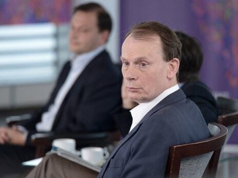 Andrew Marr: 'people like me have a duty to stay focused'