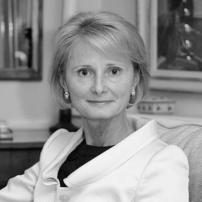 Louise Hewlett Louise Hewlett
