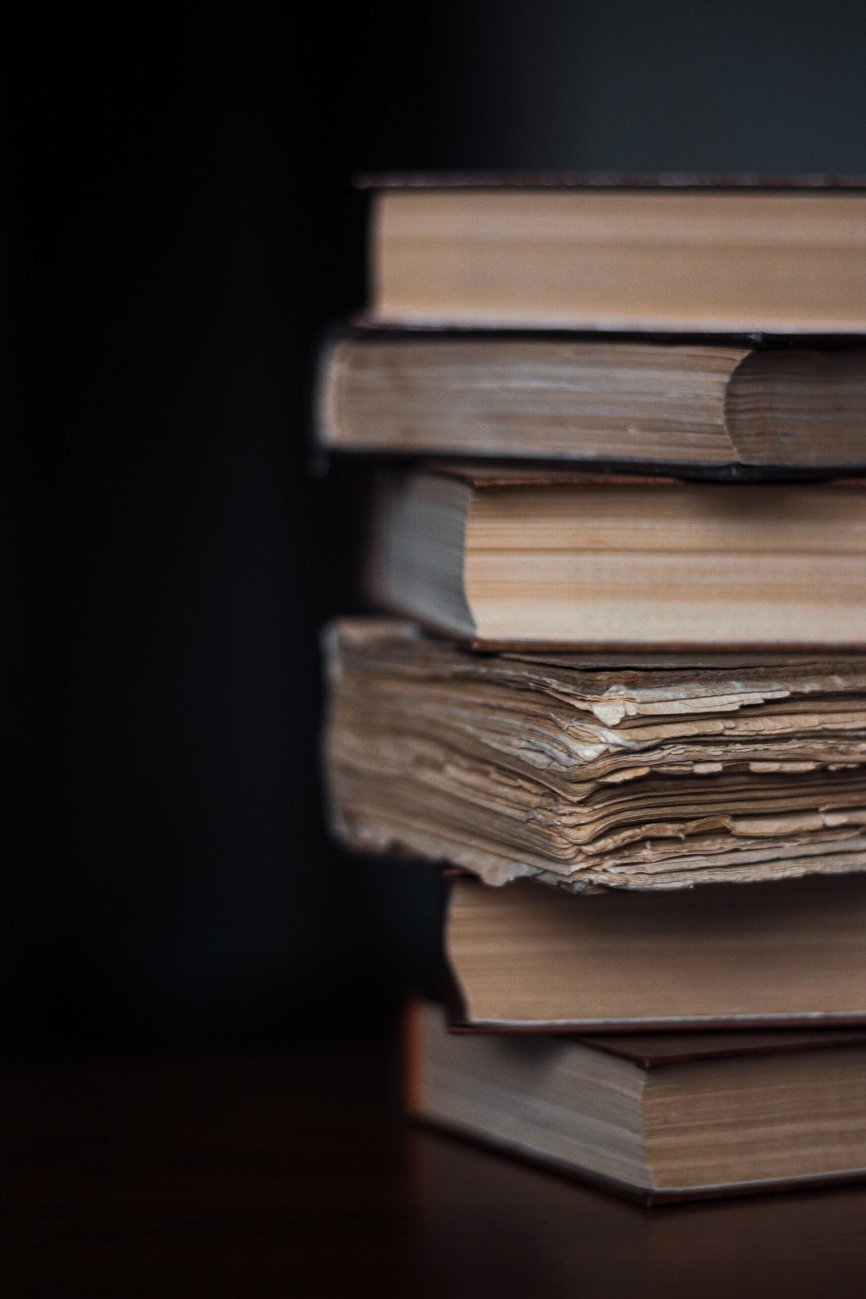 In defence of deckle edge books, a 'blameless quirk of publishing tradition' In defence of deckle edge books, a 'blameless quirk of publishing tradition'