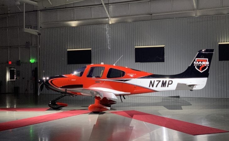 Paint the Sky: Personalizing Your Cirrus Aircraft