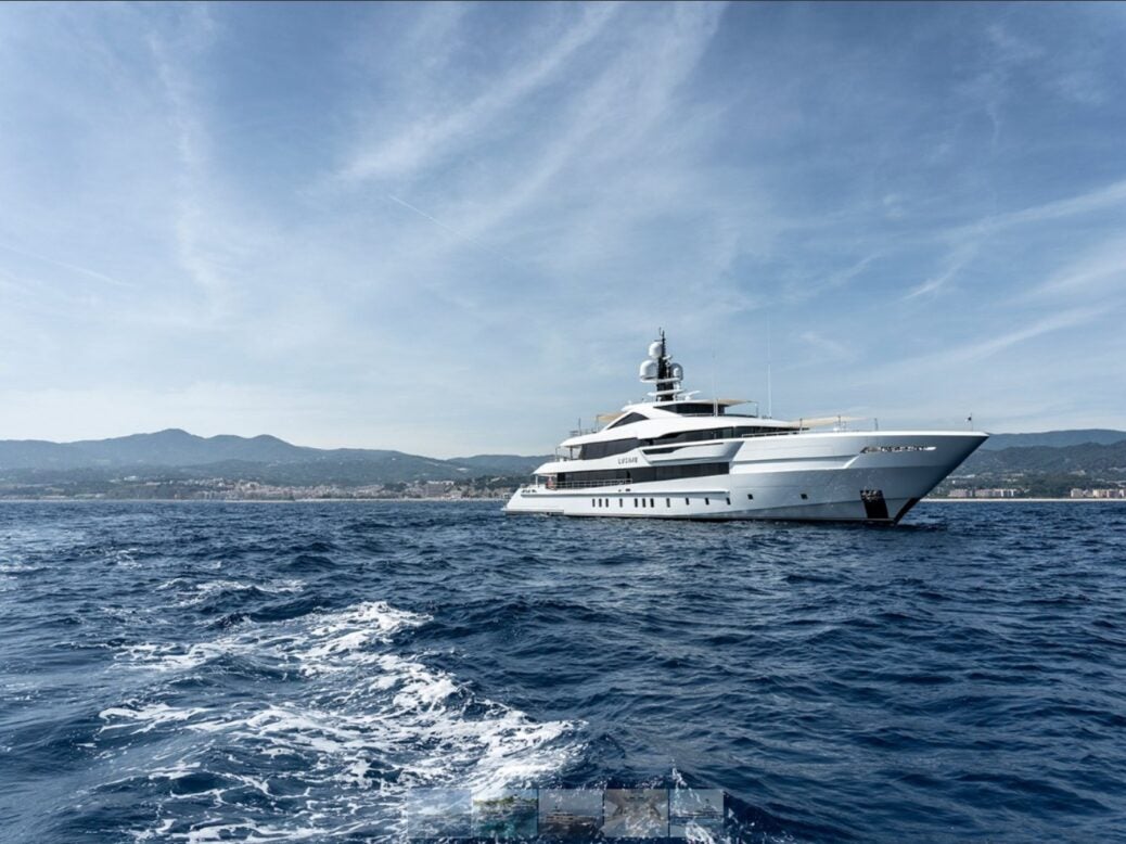 lusine yacht