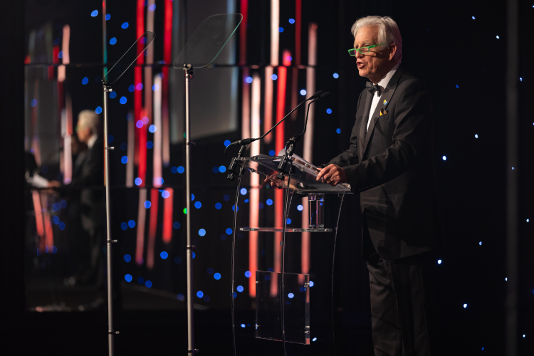Journalist and broadcaster Nicholas Owen co-hosted the 2022 Spear's Awards with Spear's editor-in-chief Edwin Smith