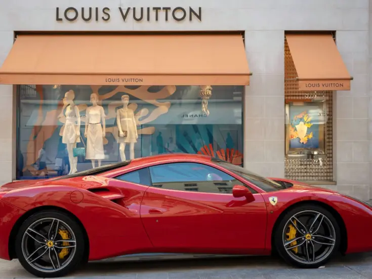 The super-rich shrink: global ultra-wealthy population drops 4 per cent