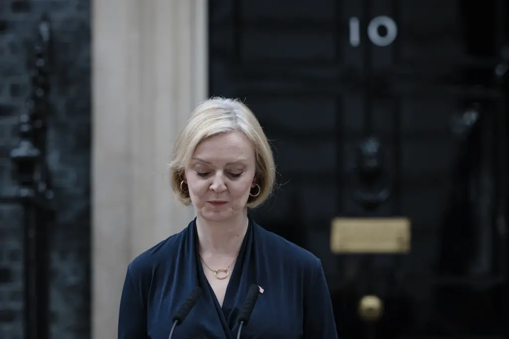 Liz Truss standing at the podium outside No 10