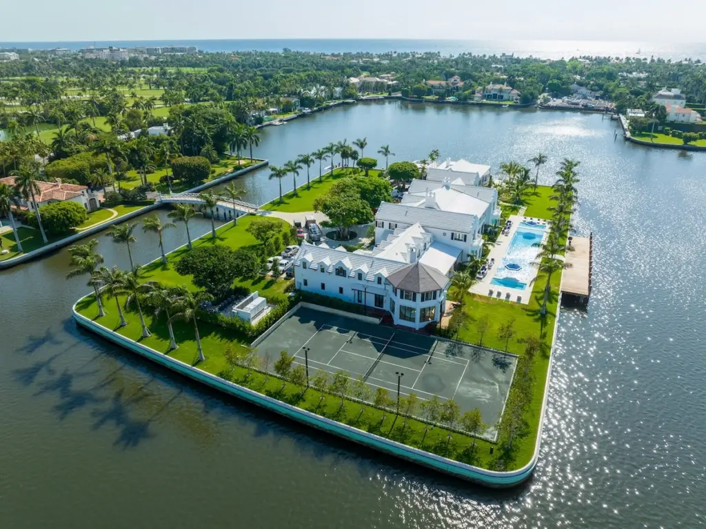 Aerial drone photo 10 Tarpon Way on Tarpon Island Palm Beach FL listed for sale for 218 million dollars