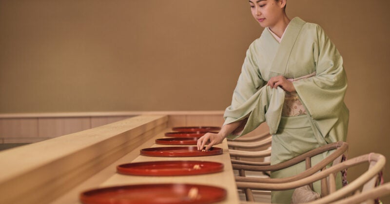 Sushi Kanesaka: London's most expensive restaurant - Vimarsana News