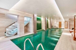 Underground swimming pool in Park Lane mansion