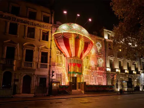 Annabel's lights up Berkeley Square with twinkling festive façade