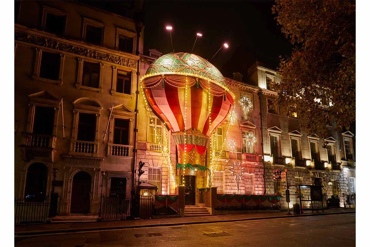 Annabel's lights up Berkeley Square with twinkling festive façade Annabel's lights up Berkeley Square with twinkling festive façade