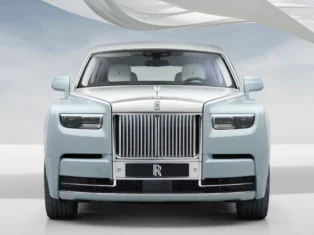 Record-breaking luxury bespoke sales drive £300 million Rolls-Royce expansion