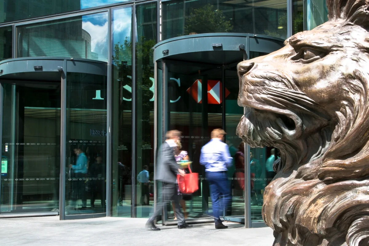 HSBC launches invitation-only credit card for global private banking clients HSBC launches invitation-only credit card for global private banking clients