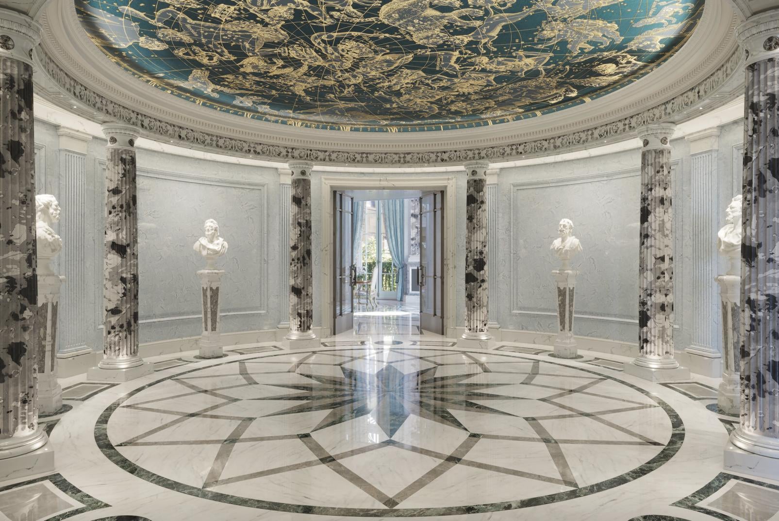 Super-rich line up for 1 Mayfair £35-million luxury residences Super-rich line up for 1 Mayfair £35-million luxury residences