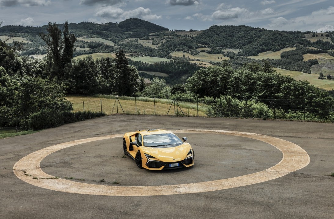 The new Lamborghini Revuelto refuses to die