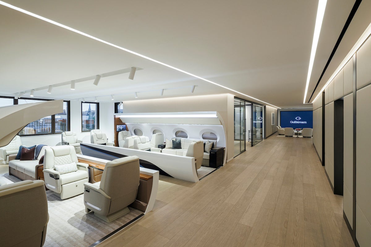 Gulfstream’s revamped London showroom lets you design your jet, your way Gulfstream’s revamped London showroom lets you design your jet, your way