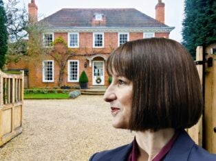 Experts warn Rachel Reeves’ rumoured property tax proposals could push more HNWs to leave UK